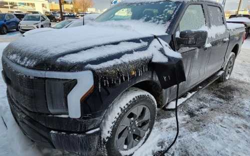 FORD F-150 LIGHTNING