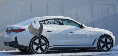 BMW i4